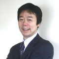 税理士：佐藤 亮輔