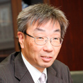 公認会計士・税理士：清水 俊裕